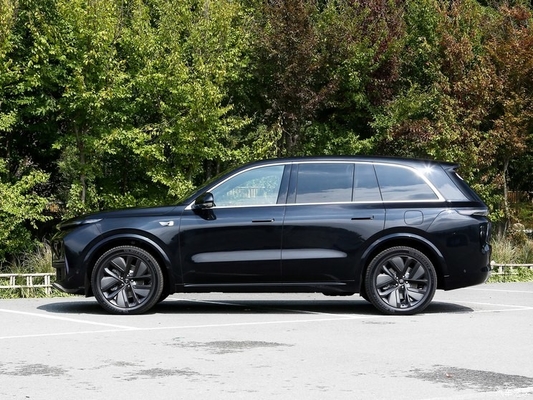 Smart Auto L8 Flagship 6-Seat Family  And Home SUV New Energy Vehicle 1350KM Range, Hybrid System Silver